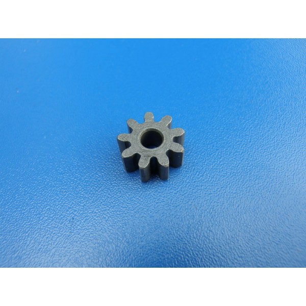 PINION RETINATOR ATA BM08