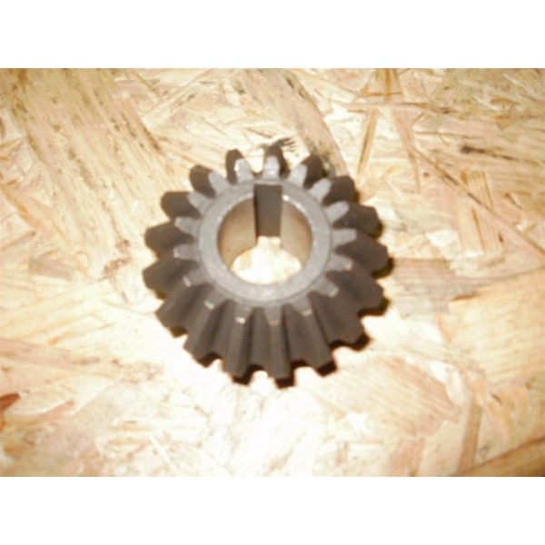 Pinion Z16; Z17